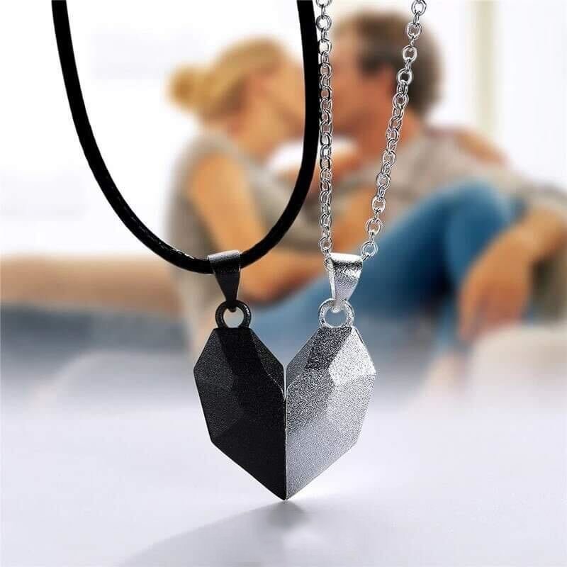 Magnetic Couple Necklace -  Two Souls One Heart Pendant Necklaces for Couple Perfect for Valentine's Day