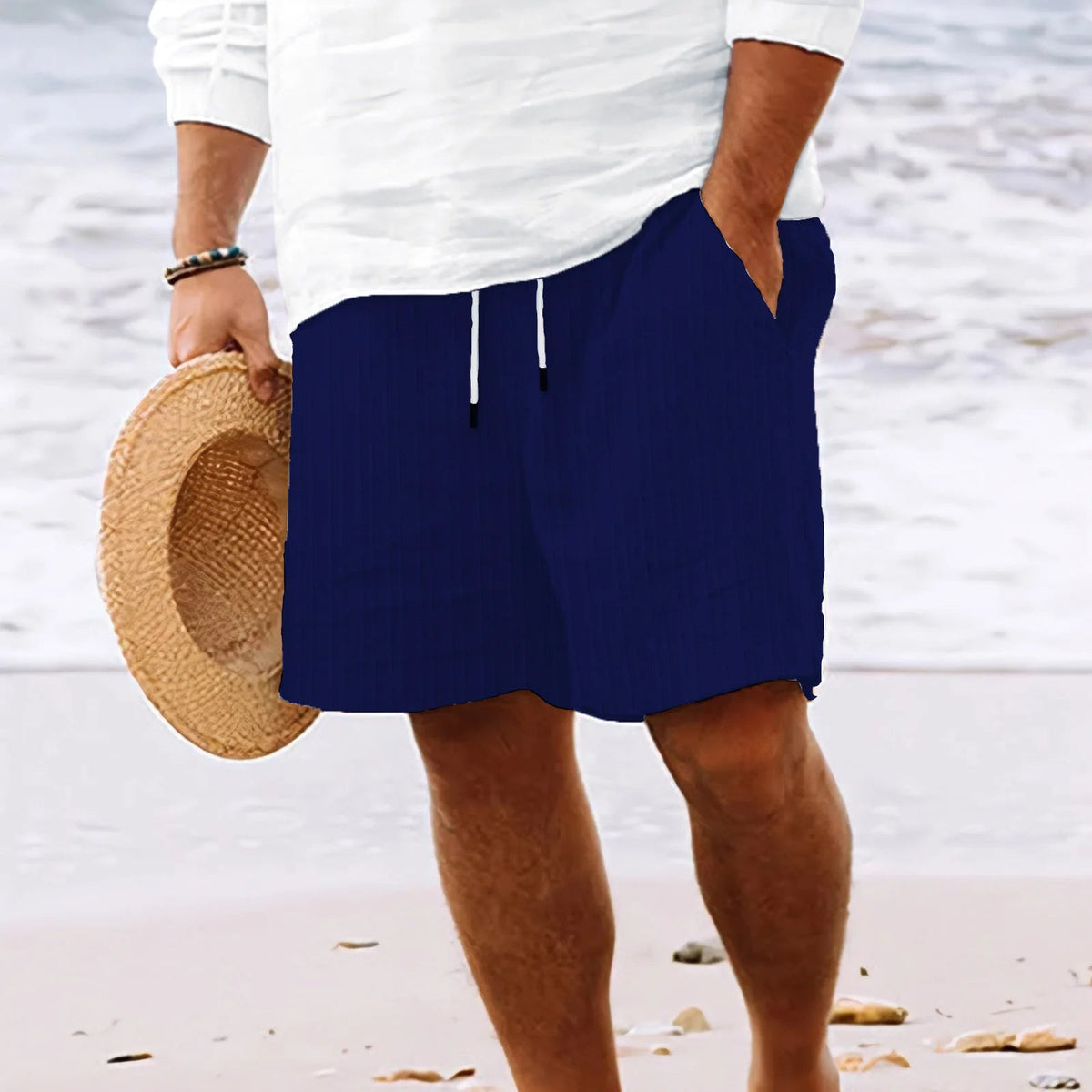 Soft Cotton Linen Men’s Striped Shorts – Elegant and Breathable Black & White Casual Beachwear for Summer Street Style Looks