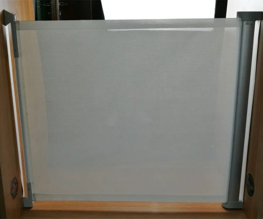 Retractable Baby Safety Gate - Protection Fence & Pet Barrier