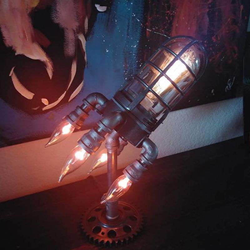 Steampunk Rocket Ship Lamp – Retro Glow Meets Industrial Design