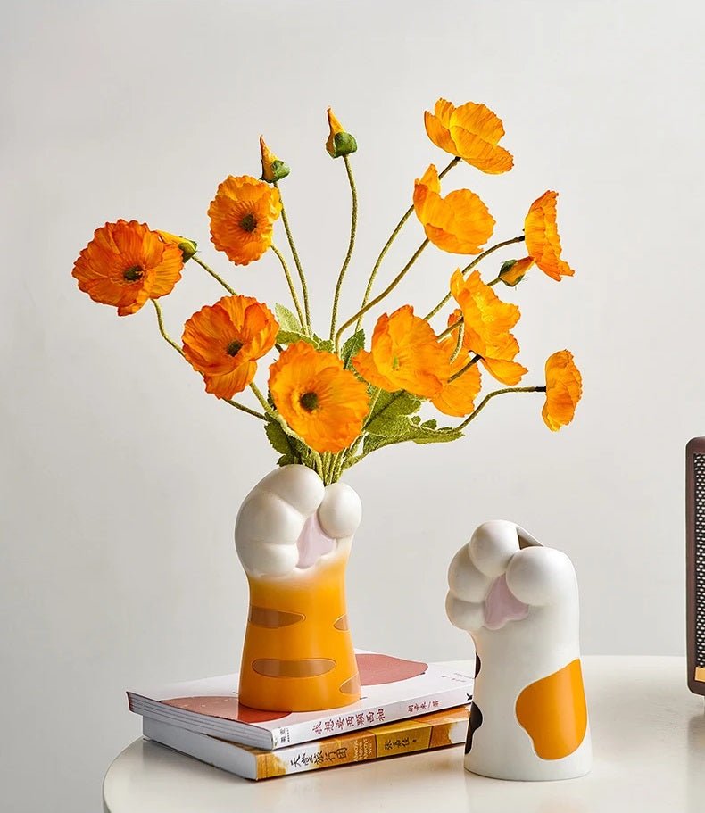 Nordic Kawaii Cat Claw Vase – Stylish Floral Pot for Bedroom & Creative Home Décor