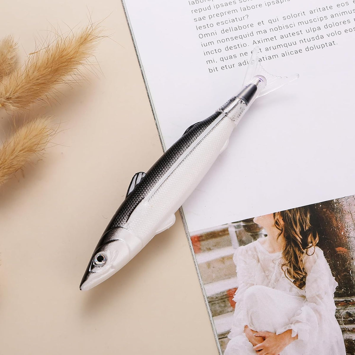 Ocean Fish Ballpoint Pen – 0.5mm Fine Tip for Smooth Writing, Perfect for Students & Creative Office Supplies
