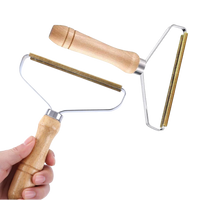 Wooden pet hair Remover