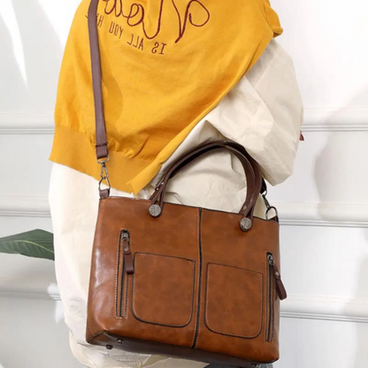Elegant leather bag