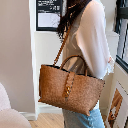 Luxury Leather Tote Handbag for Women – Designer Soft Shoulder Crossbody Bag with Large Capacity and Elegant Fashion Appeal