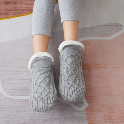 Plush Anti-Slip Floor Socks – Cozy, Thickened Flip-Flop Slippers for Warm Winter Comfort Indoors