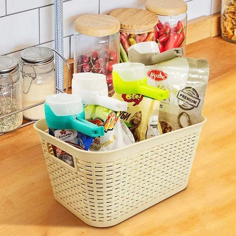 Pour Spouts Snack Sealing Clips – Keep Your Food Fresh with These Handy Kitchen Clamps! Perfect for Travel, Storage, and Easy Pouring