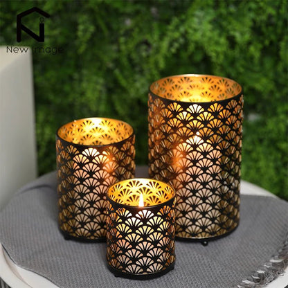 Retro Metal Candle Holders – 3-Piece Fan Pattern Set for Timeless Home, Wedding & Garden Décor