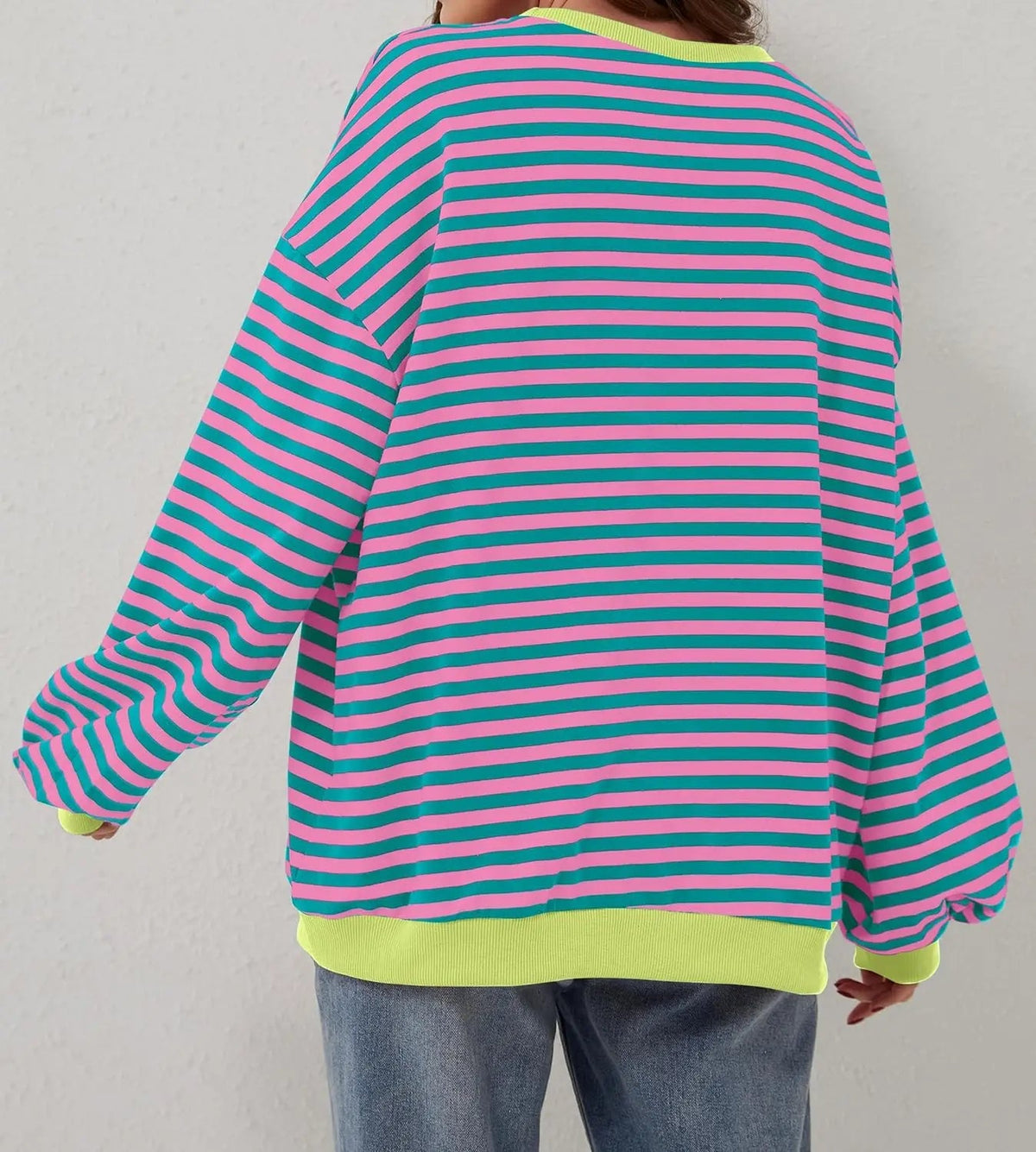 Oversized Striped Pullover Round Neck Sweatshirt – Casual Long Sleeve Crew Neck for a Laid-Back Yet Fashionable Look