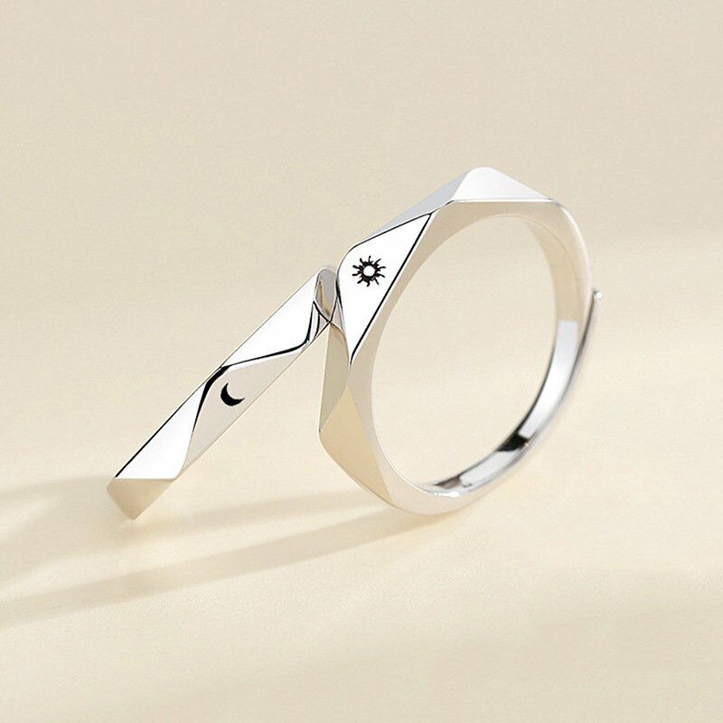 Sun and Moon Couple Rings - Couple Rings Set Promise Wedding Bands Men Women Jewelry Perfect for Valentine's Day