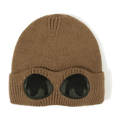 Warm Knitted Beanie With Goggle and Ear Protection – Insulated, Curled Edge, Perfect for Skiing and Winter Outdoor Adventures