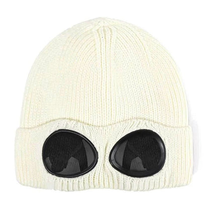 Warm Knitted Beanie With Goggle and Ear Protection – Insulated, Curled Edge, Perfect for Skiing and Winter Outdoor Adventures
