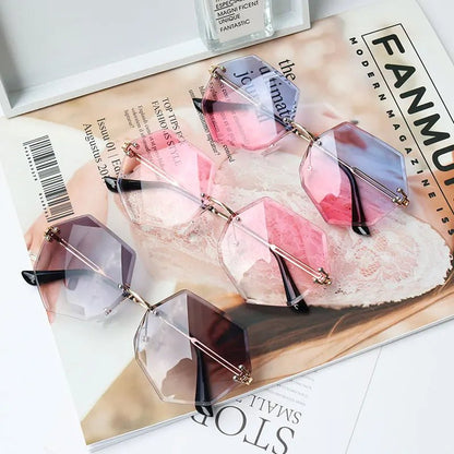 Timeless Polygon Sunglasses – Luxe 2024 Designer Shades for Bold, Trendy Style
