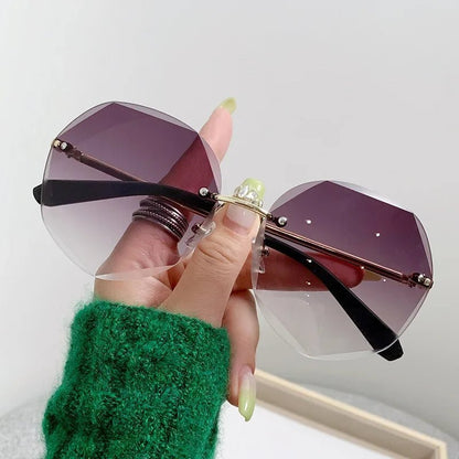 Timeless Polygon Sunglasses – Luxe 2024 Designer Shades for Bold, Trendy Style