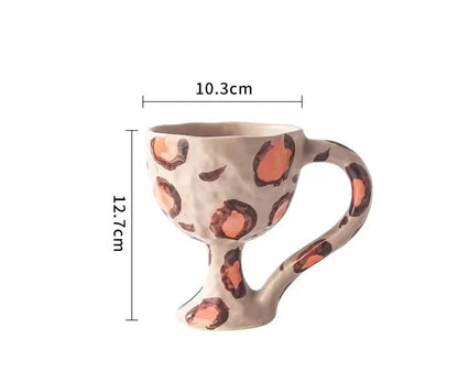 Retro Ceramic Goblet Cup – Irregular Vintage-Style Wine, Coffee, Ice Cream Dessert Mug for Chic Home or Café Table Display