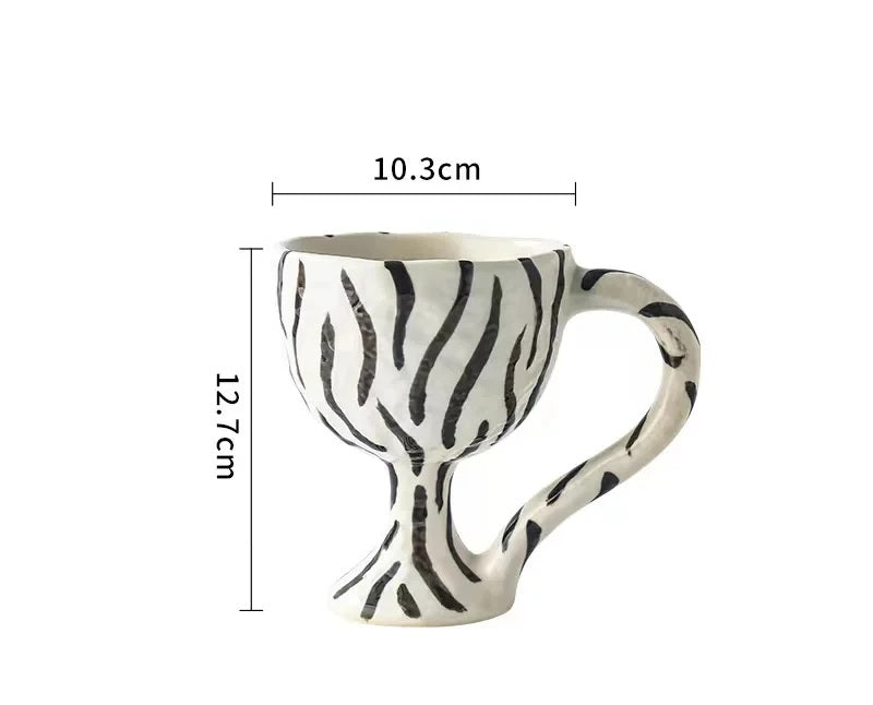 Retro Ceramic Goblet Cup – Irregular Vintage-Style Wine, Coffee, Ice Cream Dessert Mug for Chic Home or Café Table Display