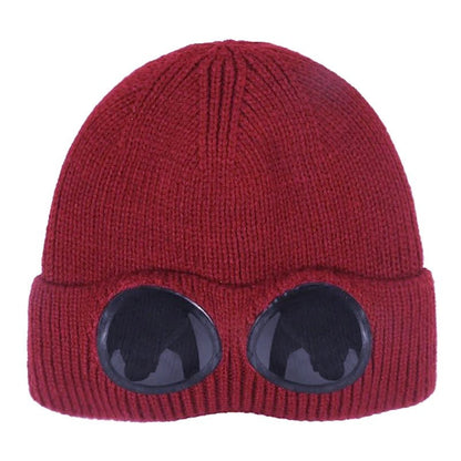 Warm Knitted Beanie With Goggle and Ear Protection – Insulated, Curled Edge, Perfect for Skiing and Winter Outdoor Adventures