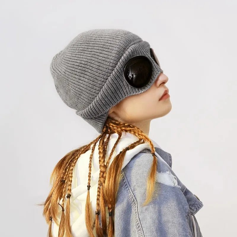 Warm Knitted Beanie With Goggle and Ear Protection – Insulated, Curled Edge, Perfect for Skiing and Winter Outdoor Adventures