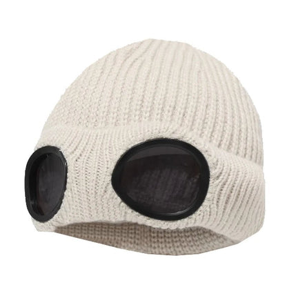 Warm Knitted Beanie With Goggle and Ear Protection – Insulated, Curled Edge, Perfect for Skiing and Winter Outdoor Adventures