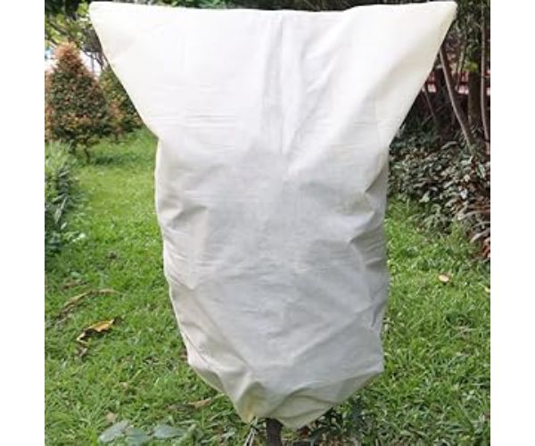 Winter Plant Frost Protection Cover – Heavy-Duty Shrub & Tree Insulation Bag
