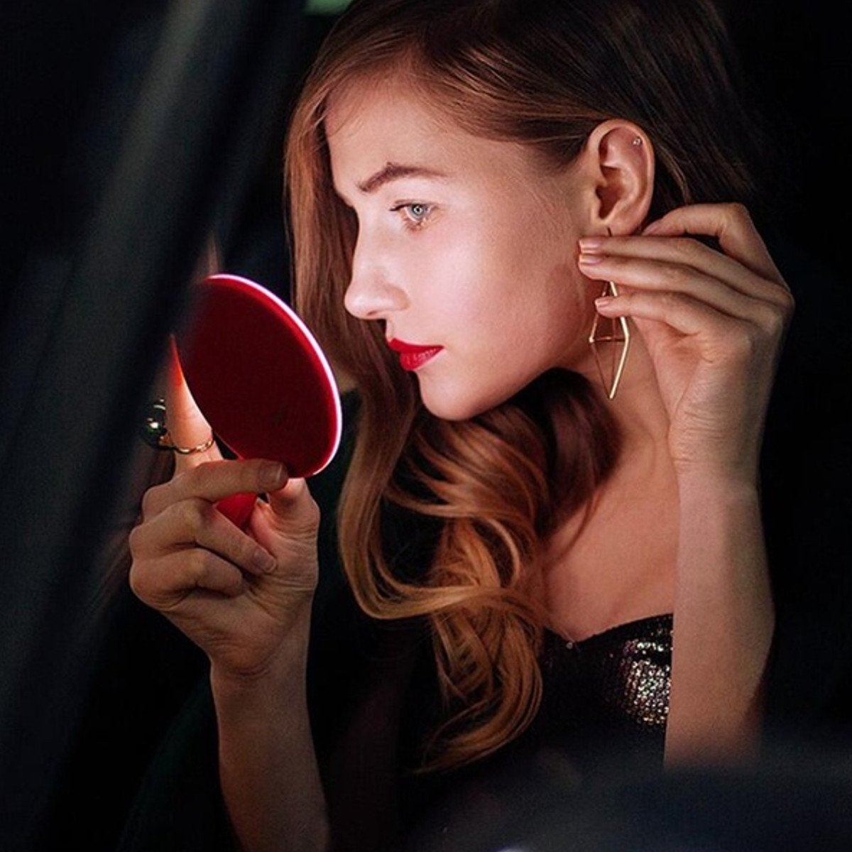 Wireless Charging LED Makeup Mirror